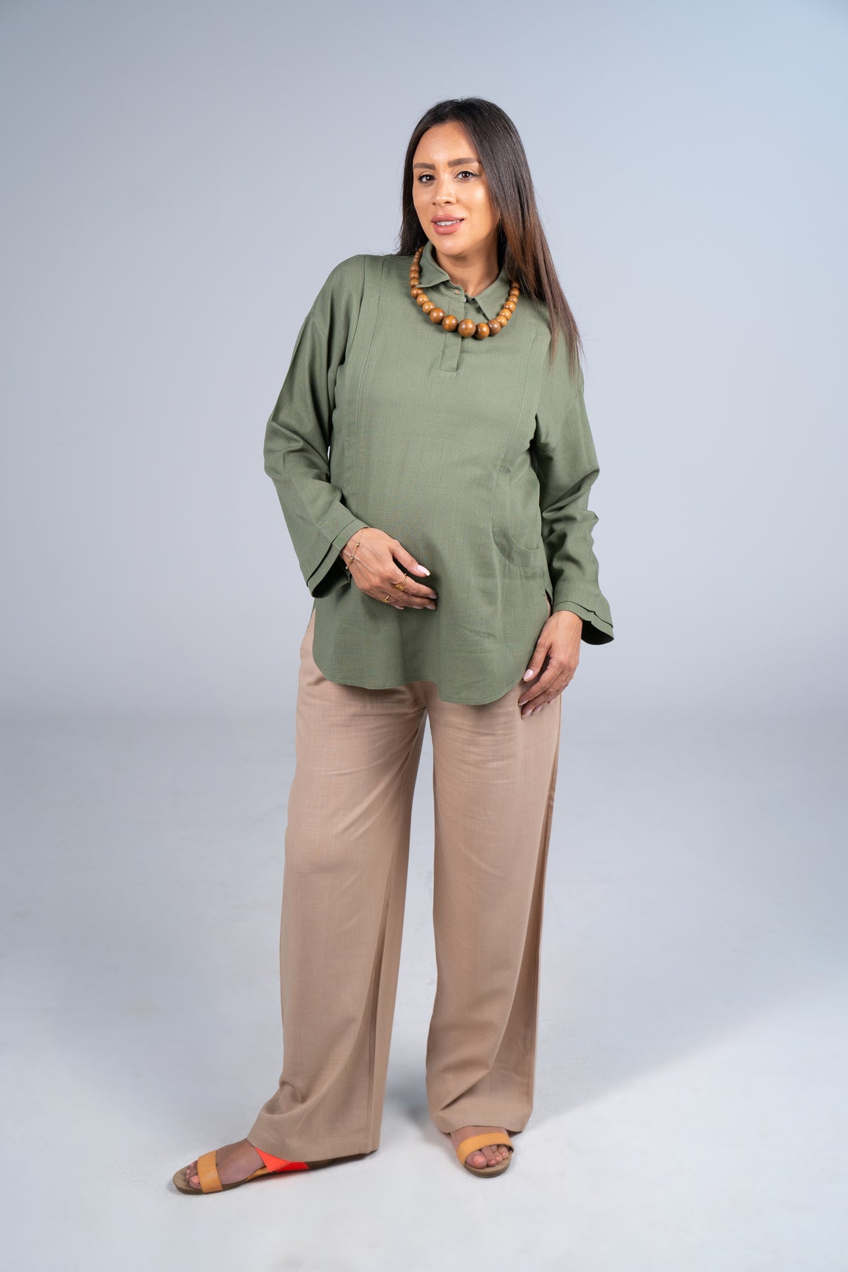 The Gentle Moment Shirt – breathable linen-cotton nursing shirt – image 10
